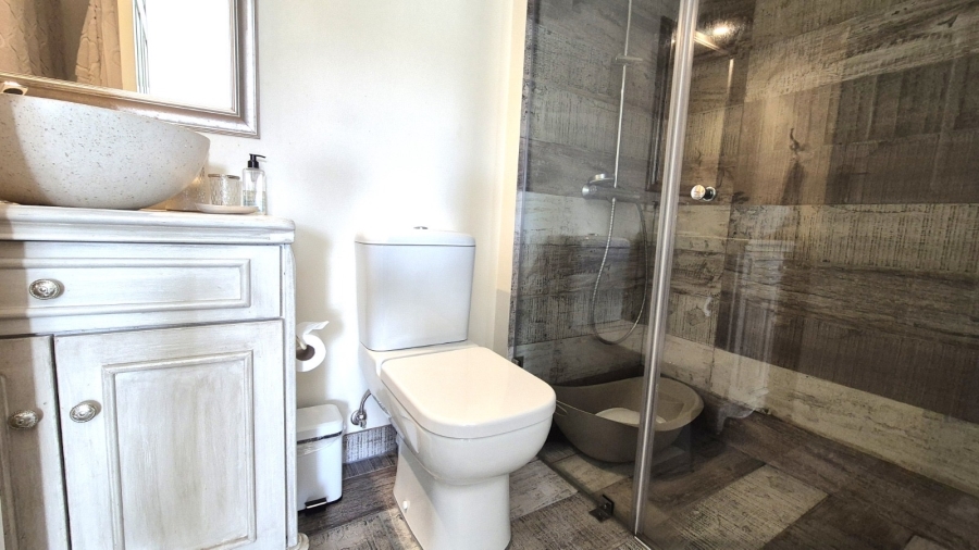 To Let 3 Bedroom Property for Rent in Hartenbos Rural Western Cape
